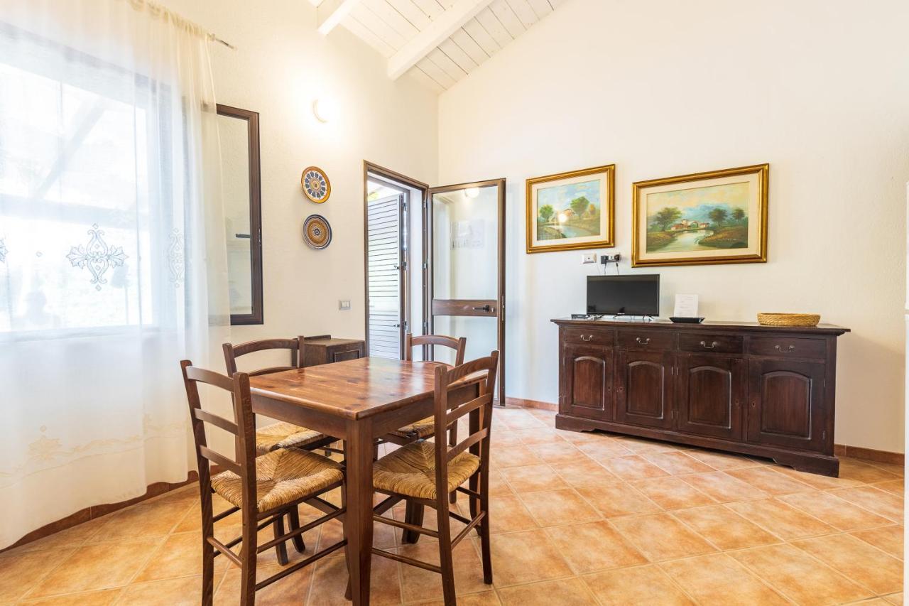 Albergo Residenziale Menhirs Putzu Idu Exterior foto