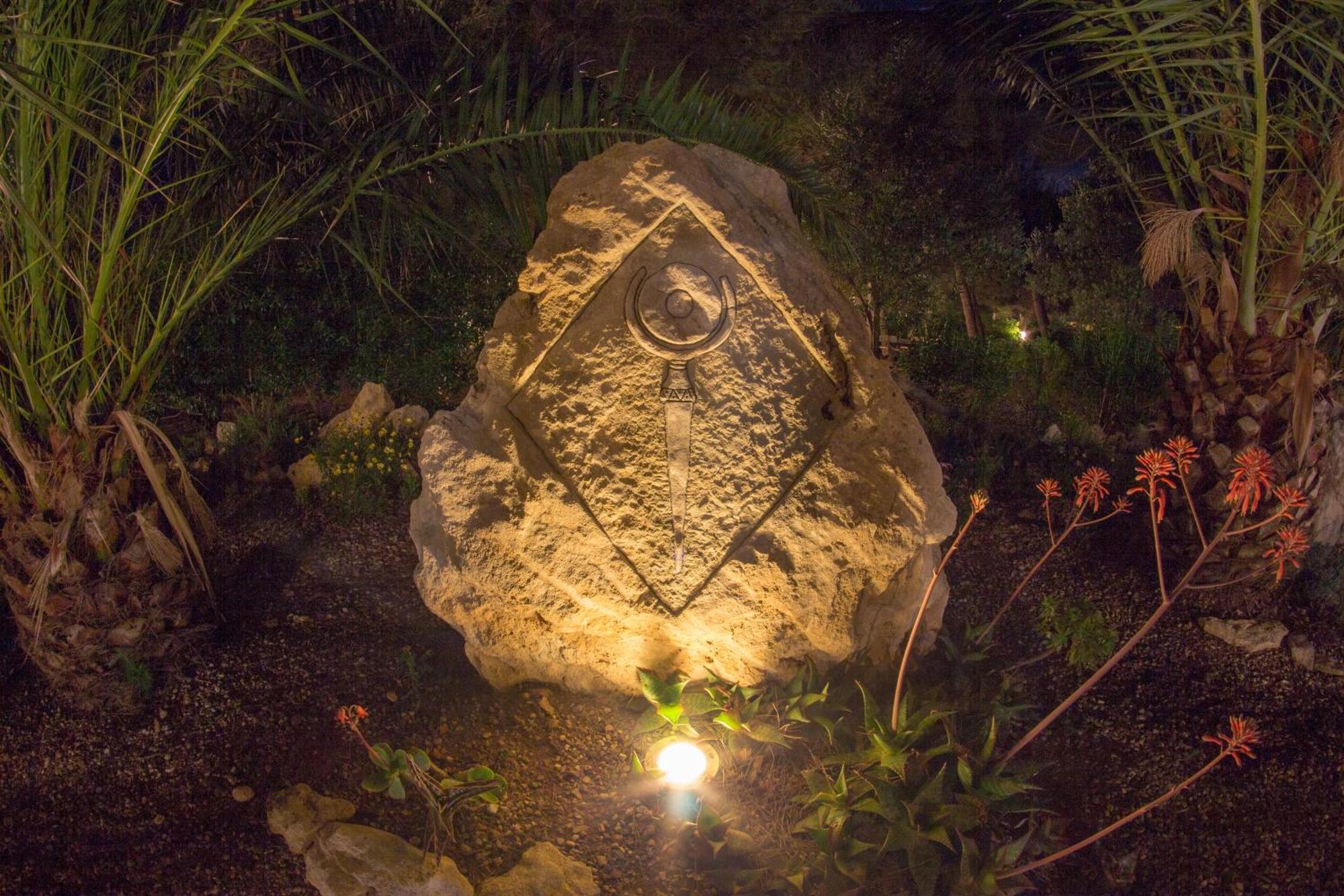 Albergo Residenziale Menhirs Putzu Idu Exterior foto