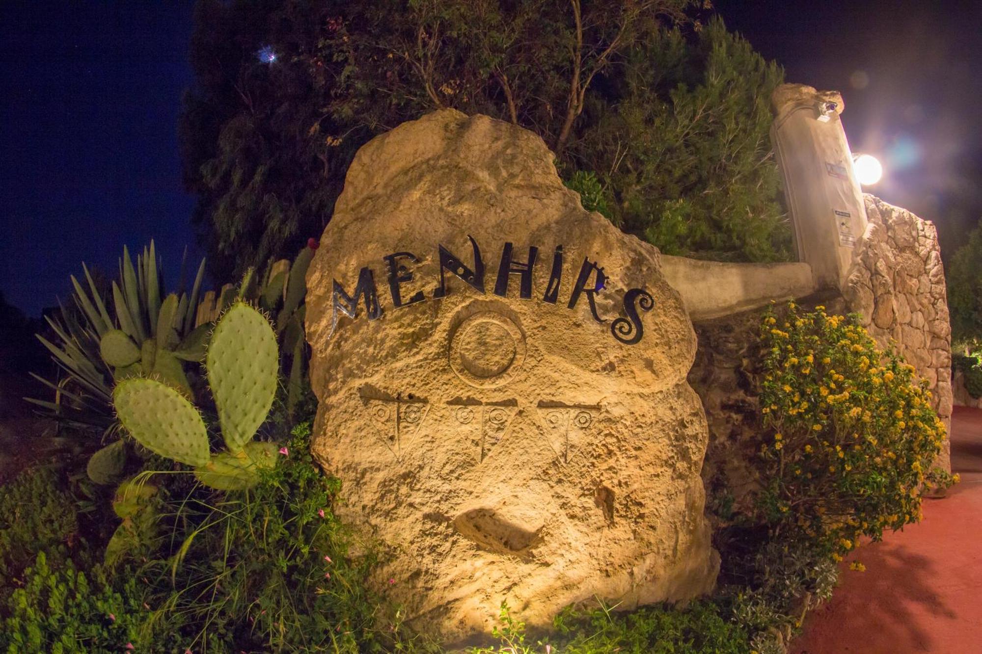 Albergo Residenziale Menhirs Putzu Idu Exterior foto