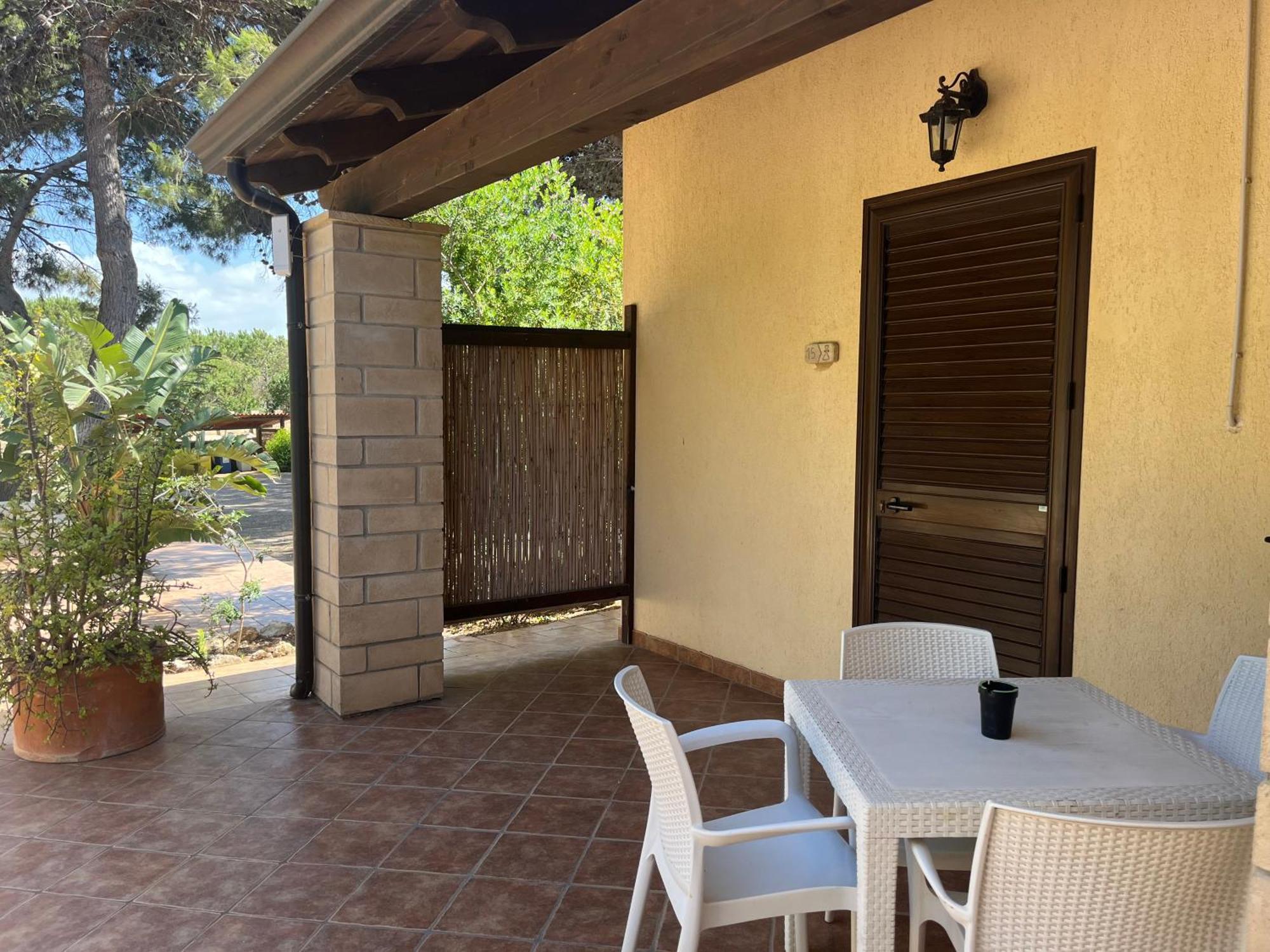 Albergo Residenziale Menhirs Putzu Idu Exterior foto