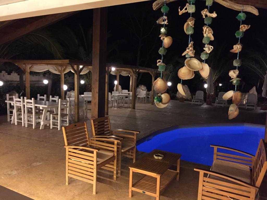 Albergo Residenziale Menhirs Putzu Idu Exterior foto